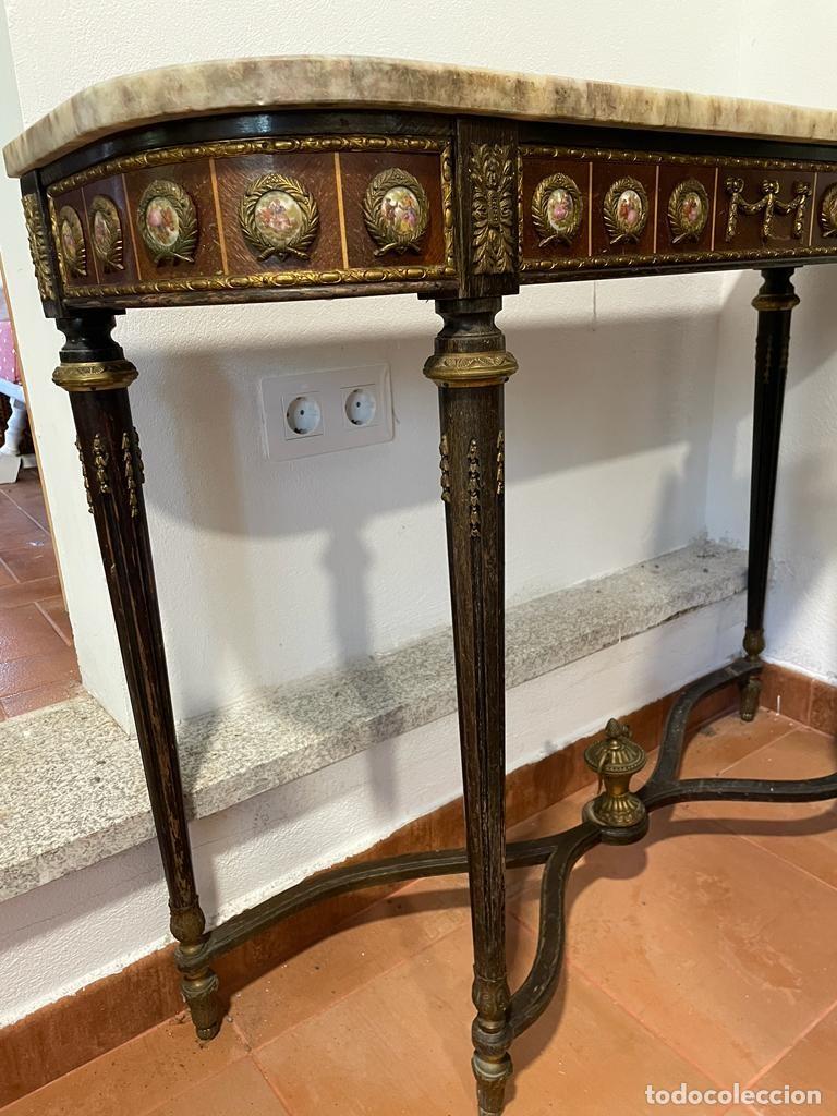 Antig&uuml;edades: mesa consola - Foto 3