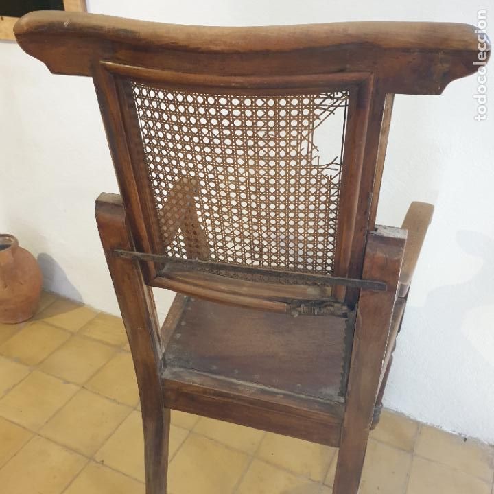 Antig&uuml;edades: ANTIGUO SILLON DE BARBERO - Foto 6