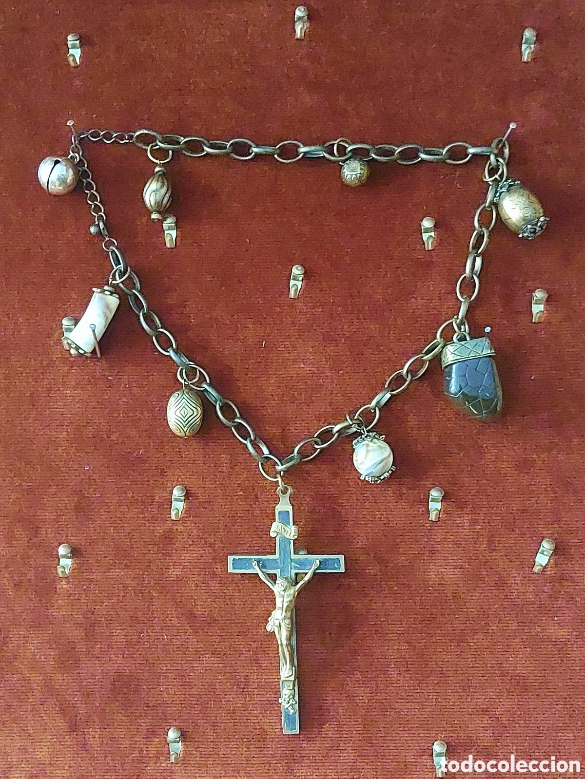 Antig&uuml;edades: ANTIGUO DIJERO CON 9 AMULETOS. - Foto 1