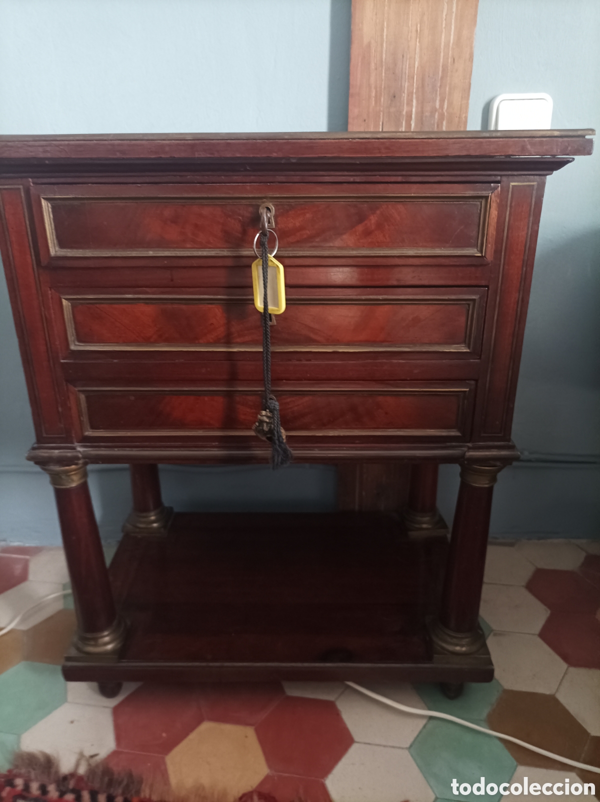 Antig&uuml;edades: Mesa inglesa Jorge III - Foto 2