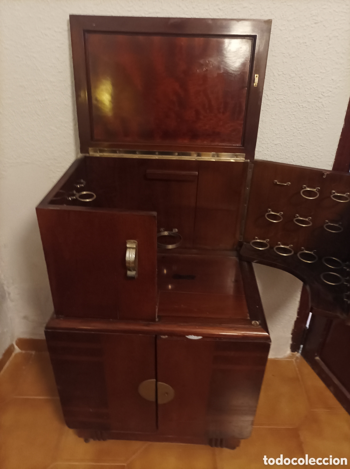 Antig&uuml;edades: Bar art deco en caoba - Foto 1