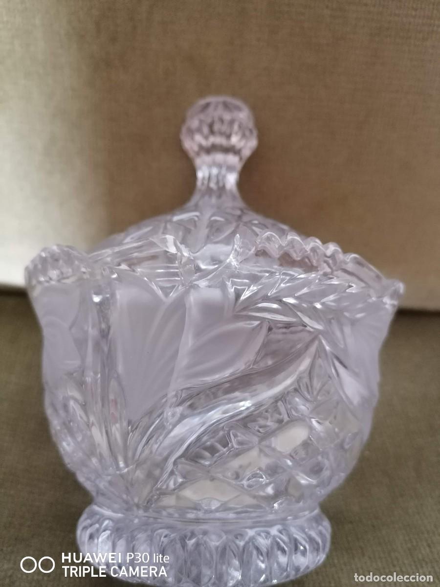 Antig&uuml;edades: Bombonera cristal tallado - Foto 4