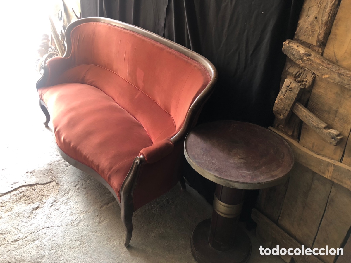Antig&uuml;edades: Canap&eacute; isabelino - Foto 1
