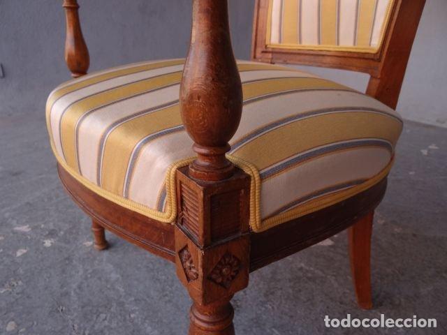 Antig&uuml;edades: Fauteuils style Directoire en h&ecirc;tre (paire) - Foto 8
