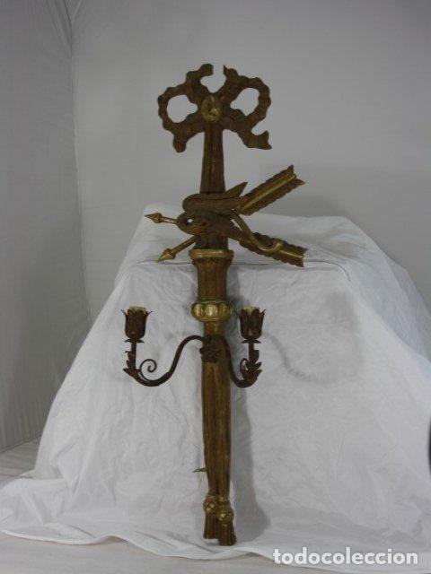 Antig&uuml;edades: Applique bois dor&eacute; style Louis XVI - Foto 3