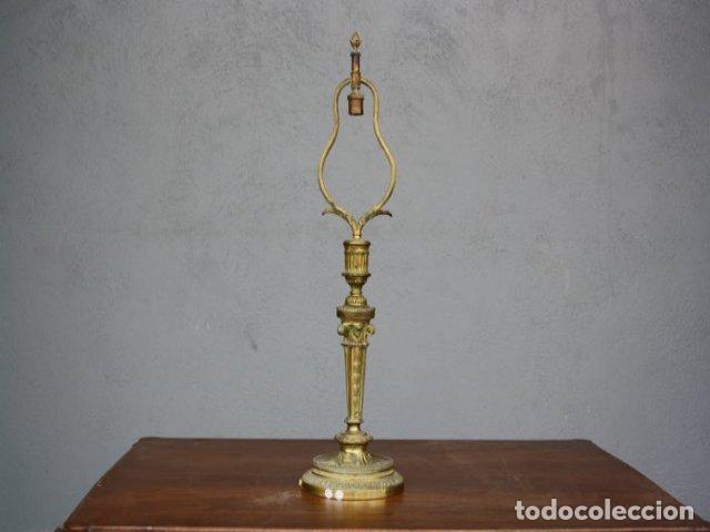 Antig&uuml;edades: Lampe de chevet en bronze vers 1880 - Foto 4