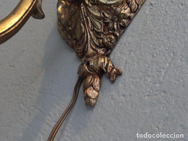 Antig&uuml;edades: Applique murale bronze 1950 style rocaille - Foto 3