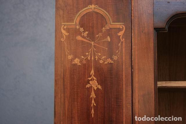 Antig&uuml;edades: Armoire marquet&eacute;e 1900 style Anglais - Foto 6