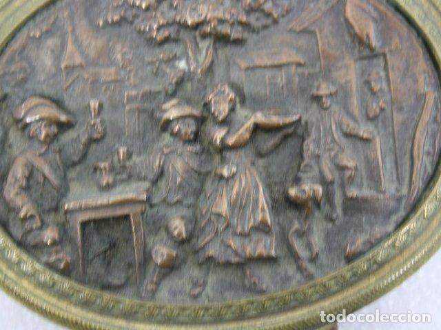 Antig&uuml;edades: Boite &agrave; pilule en bronze dor&eacute; - Foto 7