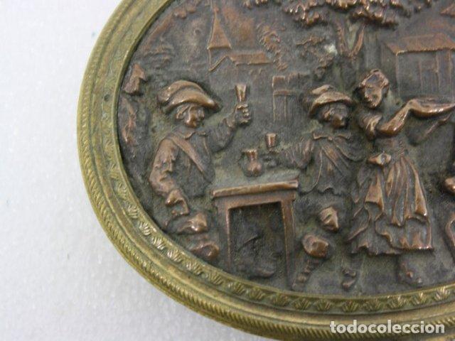 Antig&uuml;edades: Boite &agrave; pilule en bronze dor&eacute; - Foto 8