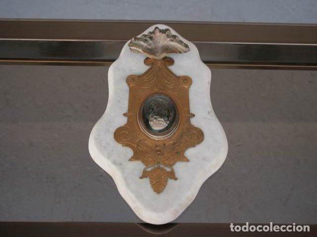 Antig&uuml;edades: B&eacute;nitier en bronze XIX&egrave;me support marbre - Foto 2