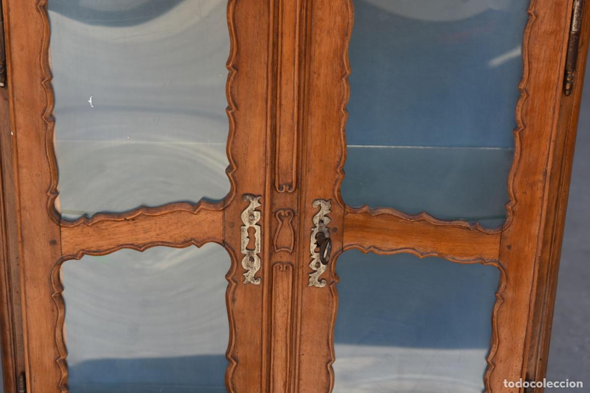 Antig&uuml;edades: Armoire proven&ccedil;ale de ma&icirc;trise en noyer - Foto 4