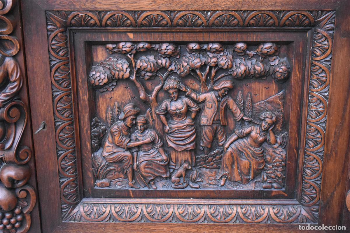 Antig&uuml;edades: Bahut &agrave; porte confiturier de style Renaissance - Foto 3