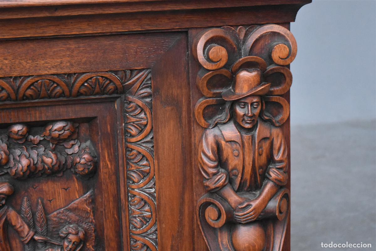 Antig&uuml;edades: Bahut &agrave; porte confiturier de style Renaissance - Foto 5