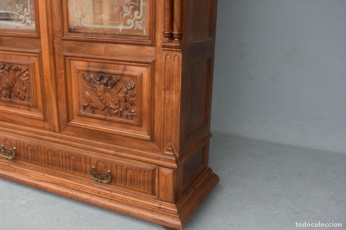Antig&uuml;edades: Biblioth&egrave;que style Renaissance en noyer XIX&egrave;me - Foto 7