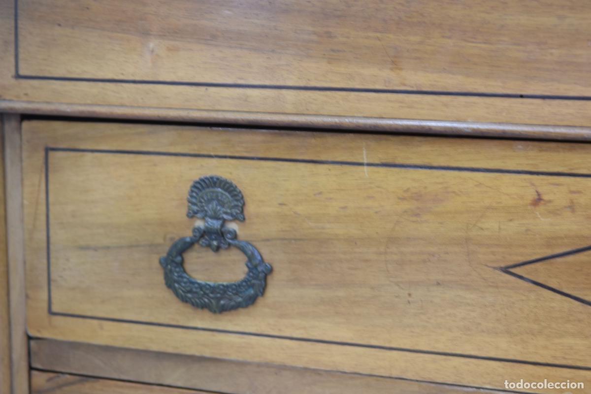 Antig&uuml;edades: Commode &agrave; Charles X en noyer d&eacute;poque XIX&egrave;me - Foto 3