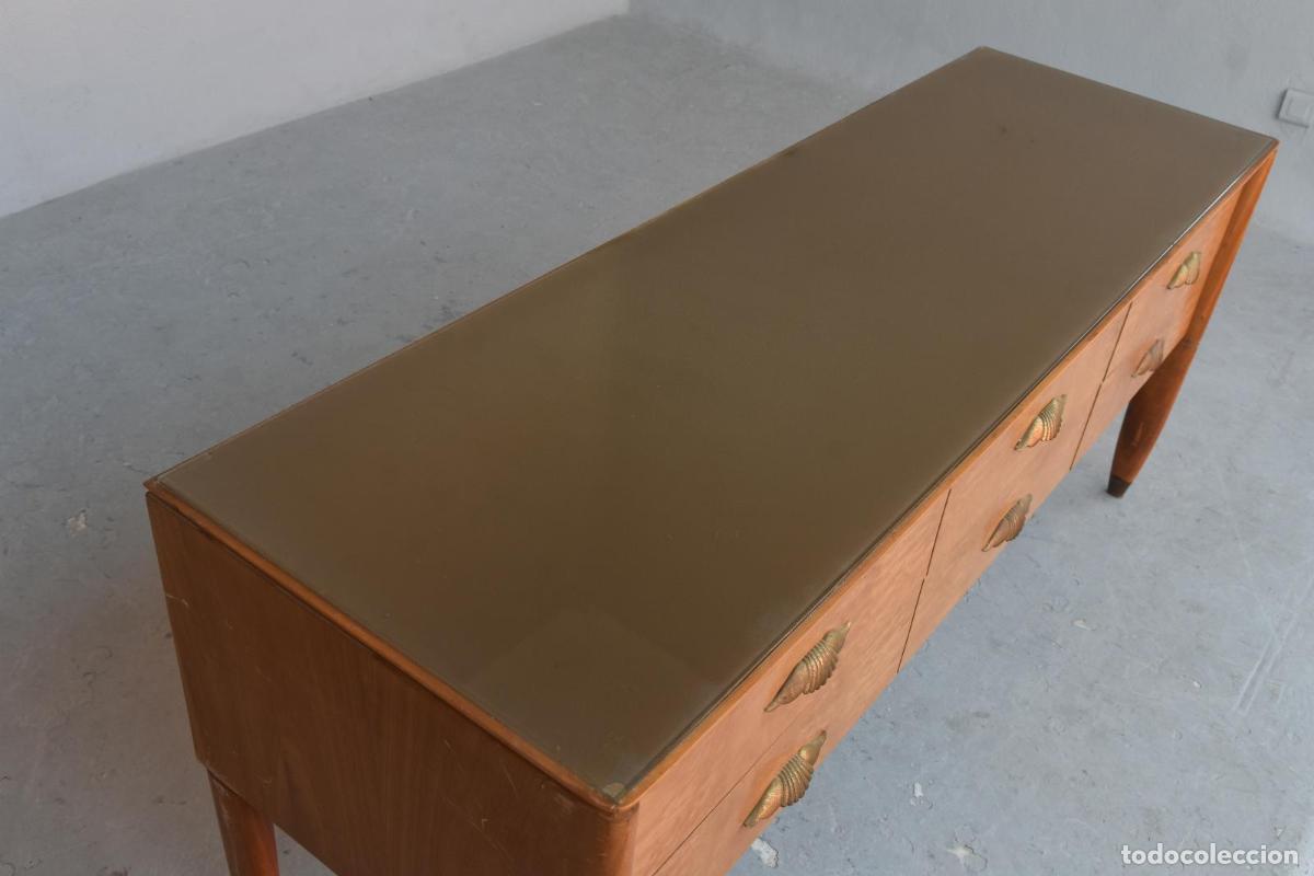 Antig&uuml;edades: Commode 1950 en Sycomore dans lesprit de Paolo Buffa - Foto 5