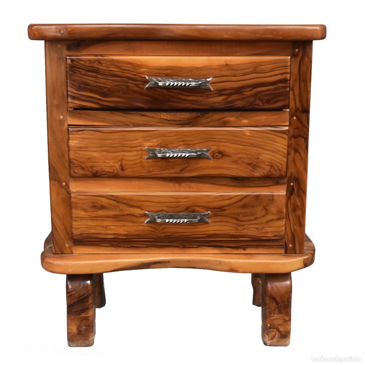 Antig&uuml;edades: Commode Brutaliste forme libre en olivier - Foto 1