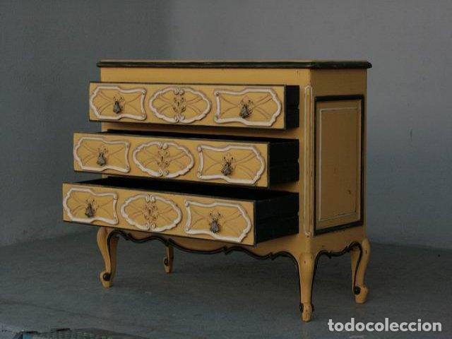 Antig&uuml;edades: Commode de style Louis XV laqu&eacute;e jaune - Foto 4