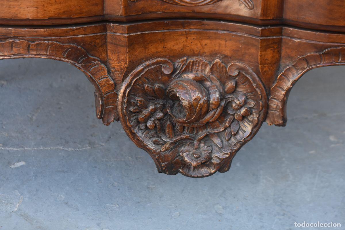 Antig&uuml;edades: Commode sauteuse en noyer de forme arbal&egrave;te &eacute;poque XVIII&egrave;me - Foto 6