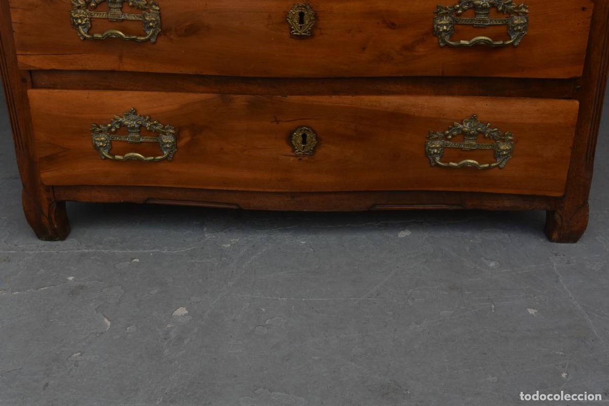 Antig&uuml;edades: Commode rustique en noyer d&eacute;poque XVIII&egrave;me - Foto 8
