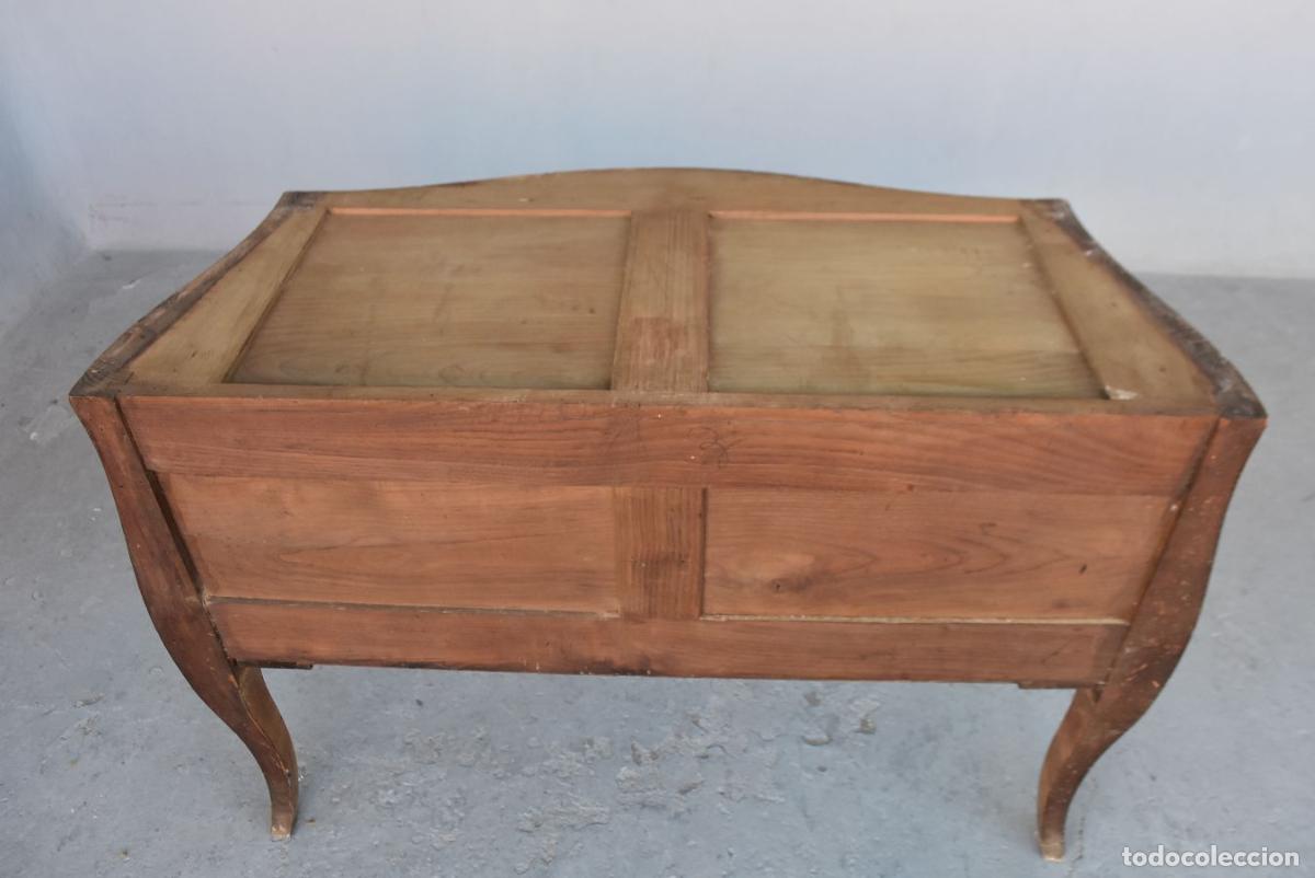 Antig&uuml;edades: Commode sauteuse Louis XV bois de rose - Foto 8