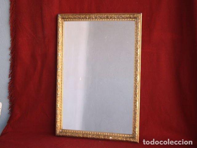 Antig&uuml;edades: Miroir en stuc dor&eacute; de style 67 x 52 cm - Foto 2