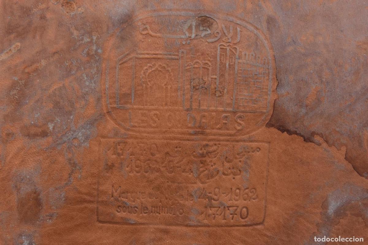 Antig&uuml;edades: Pouf de style oriental en cuir grav&eacute; - Foto 6