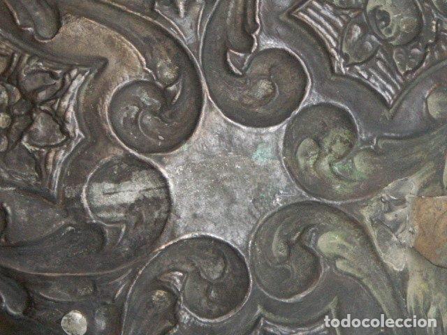 Antig&uuml;edades: Assiette en laiton &eacute;poque XIX&egrave;me - Foto 9
