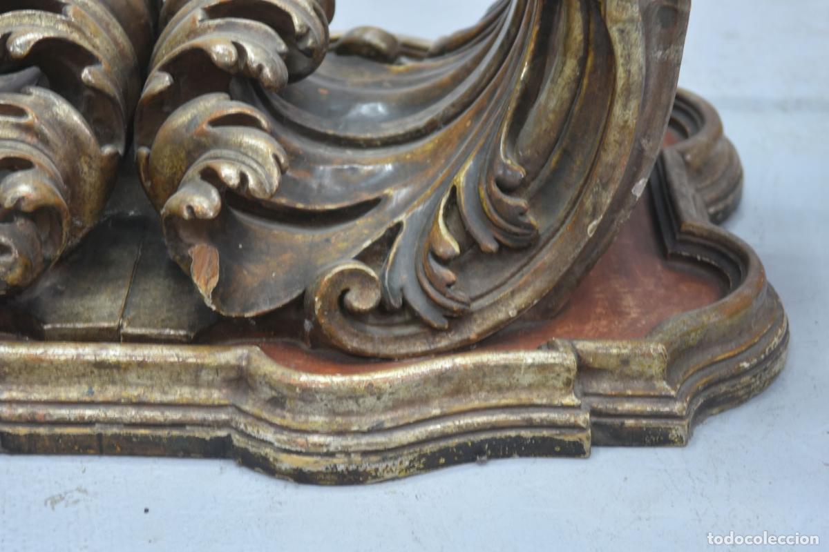 Antig&uuml;edades: Table basse baroque en bois dor&eacute; et laqu&eacute; - Foto 4