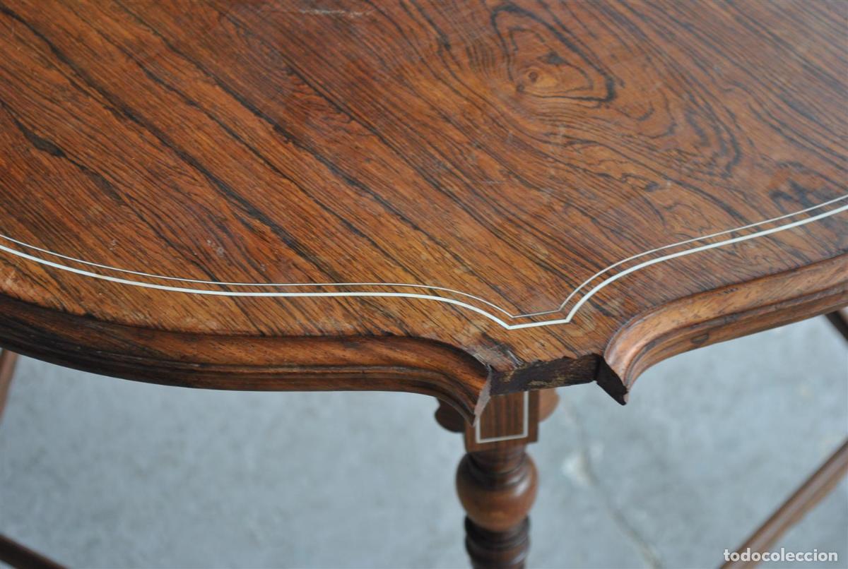Antig&uuml;edades: Table dappoint d&eacute;poque XIX&egrave;me en palissandre massif et incrustations - Foto 3