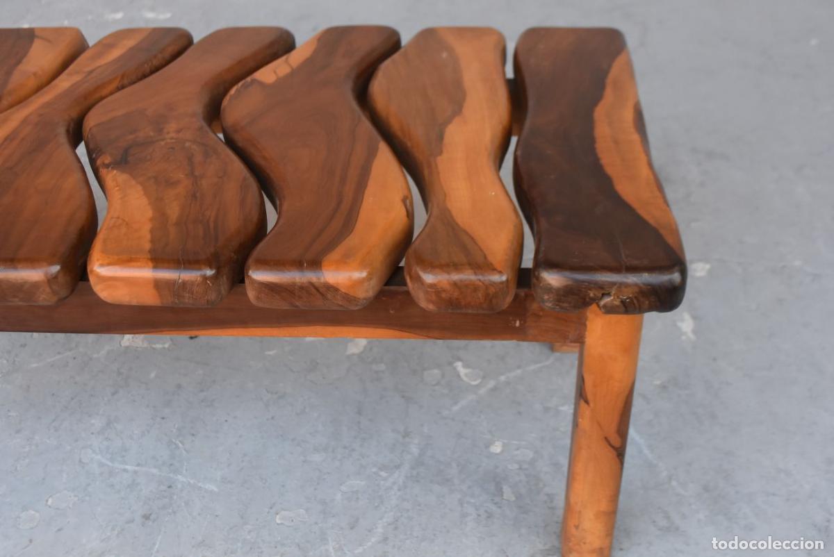 Antig&uuml;edades: Table basse Brutaliste forme libre en olivier - Foto 3