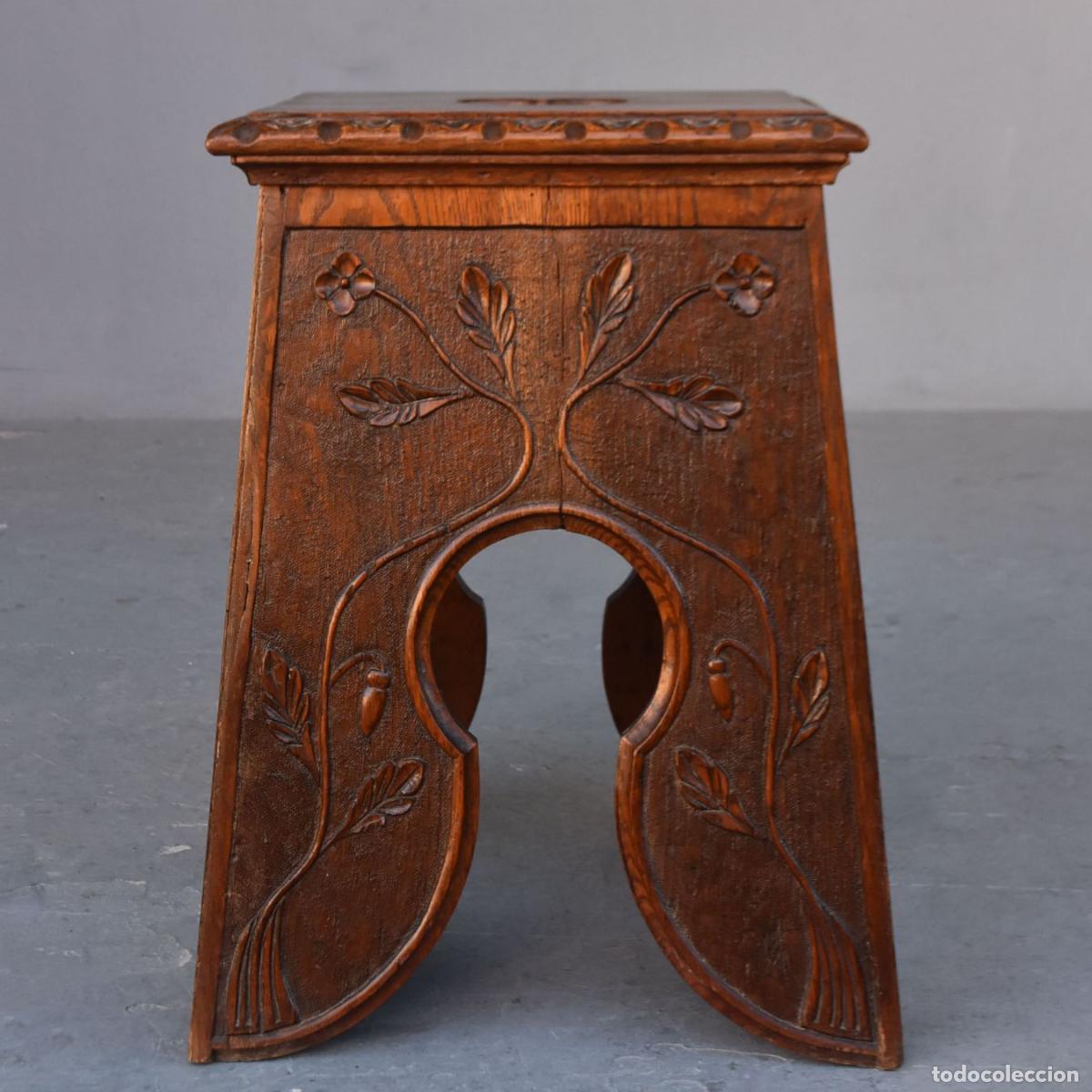 Antig&uuml;edades: Tabouret sculpt&eacute; en ch&ecirc;ne XIX&egrave;me - Foto 2