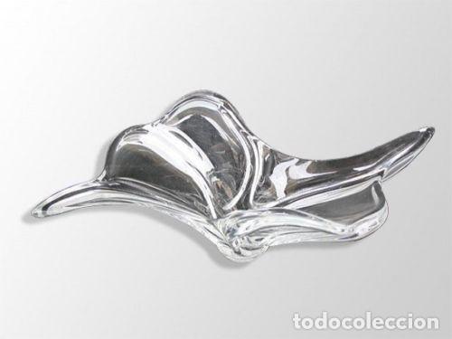 Antig&uuml;edades: vase en cristal forme p&eacute;tale allong&eacute;e - Foto 1