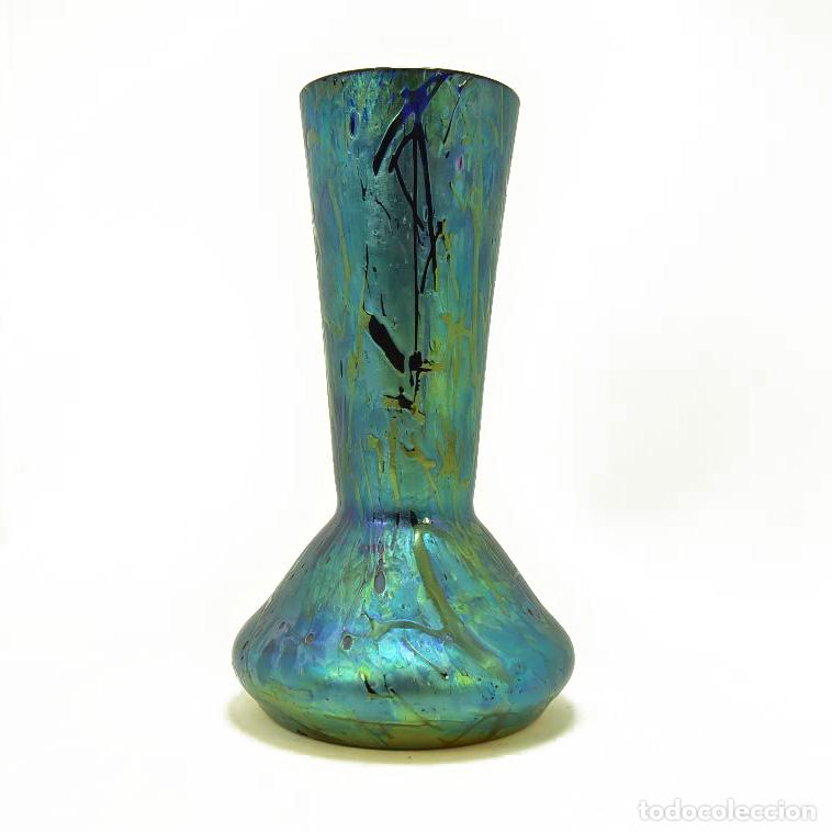 Antig&uuml;edades: Vase en fa&iuml;ence iris&eacute;e dapr&egrave;s Loetz vers 1900 - Foto 1