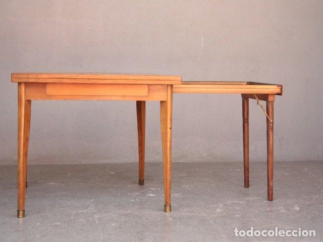 Antig&uuml;edades: Table carr&eacute;e d&eacute;pliante en h&ecirc;tre 1950 - Foto 7