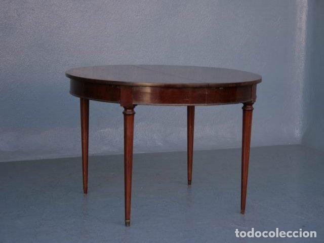 Antig&uuml;edades: Table ronde en acajou &agrave; bandeau - Foto 4