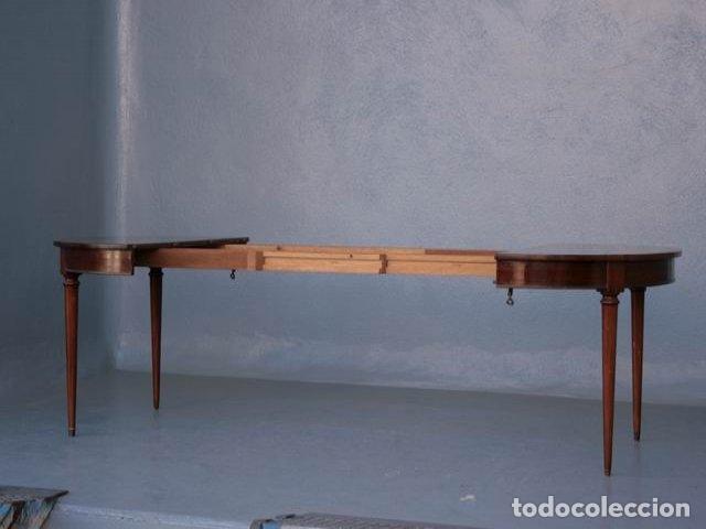 Antig&uuml;edades: Table ronde en acajou &agrave; bandeau - Foto 6
