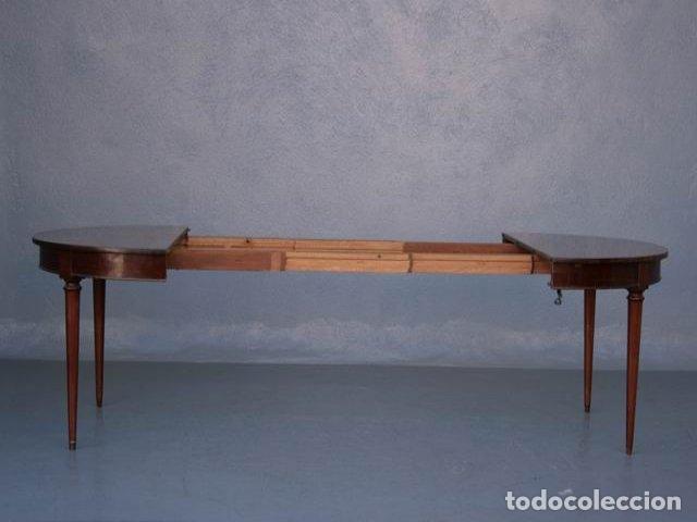 Antig&uuml;edades: Table ronde en acajou &agrave; bandeau - Foto 8