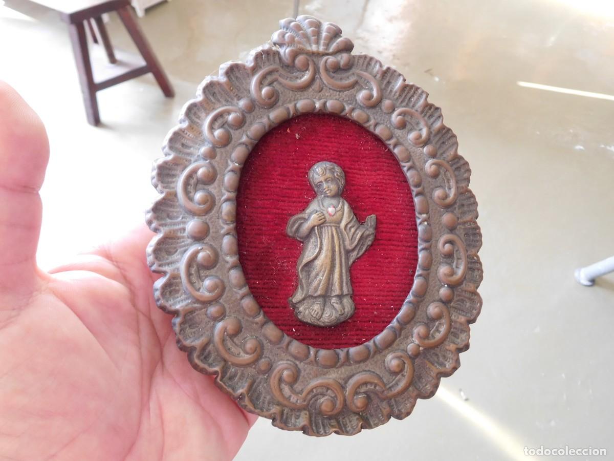 Antig&uuml;edades: Elemento religioso antiguo ni&ntilde;o Jes&uacute;s - Foto 2