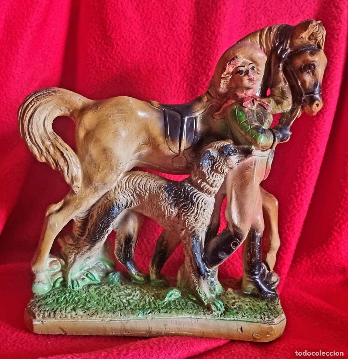 Antiques: ANTIGUA FIGURA DE MOZO CABALLO Y PERRO A&Ntilde;OS 40 SIGLO XX
