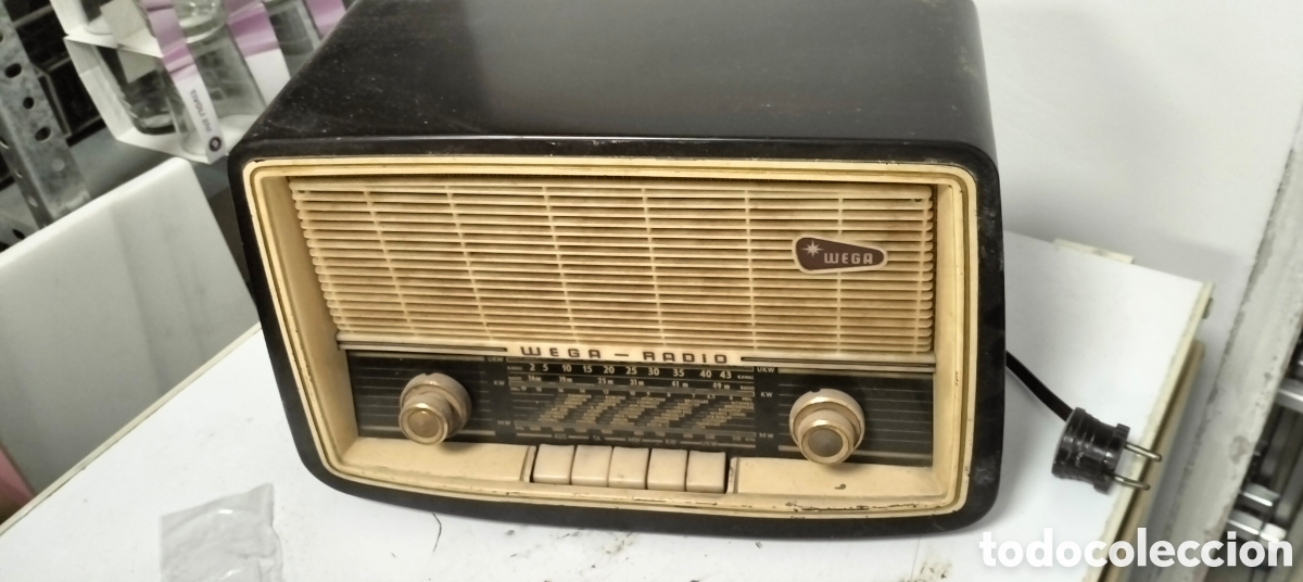 Antig&uuml;edades: Antigua radio WEGA - Foto 3