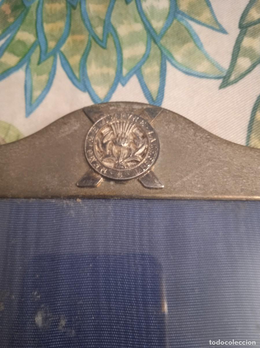 Antig&uuml;edades: Marco ingl&eacute;s con dedicatoria a un militar - Foto 2