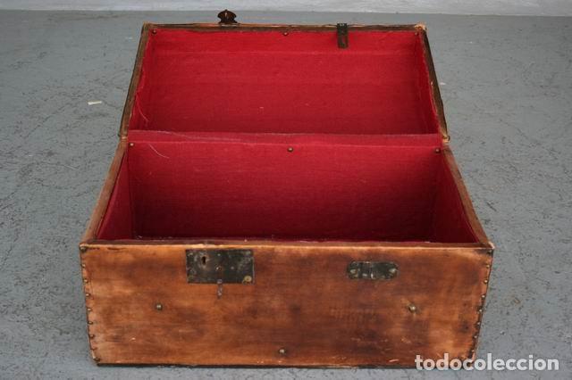 Antig&uuml;edades: Coffre en cuir fin XIX&egrave;me - Foto 3