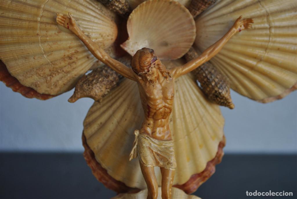 Antig&uuml;edades: Crucifix en coquille Saint-Jacques - Foto 8