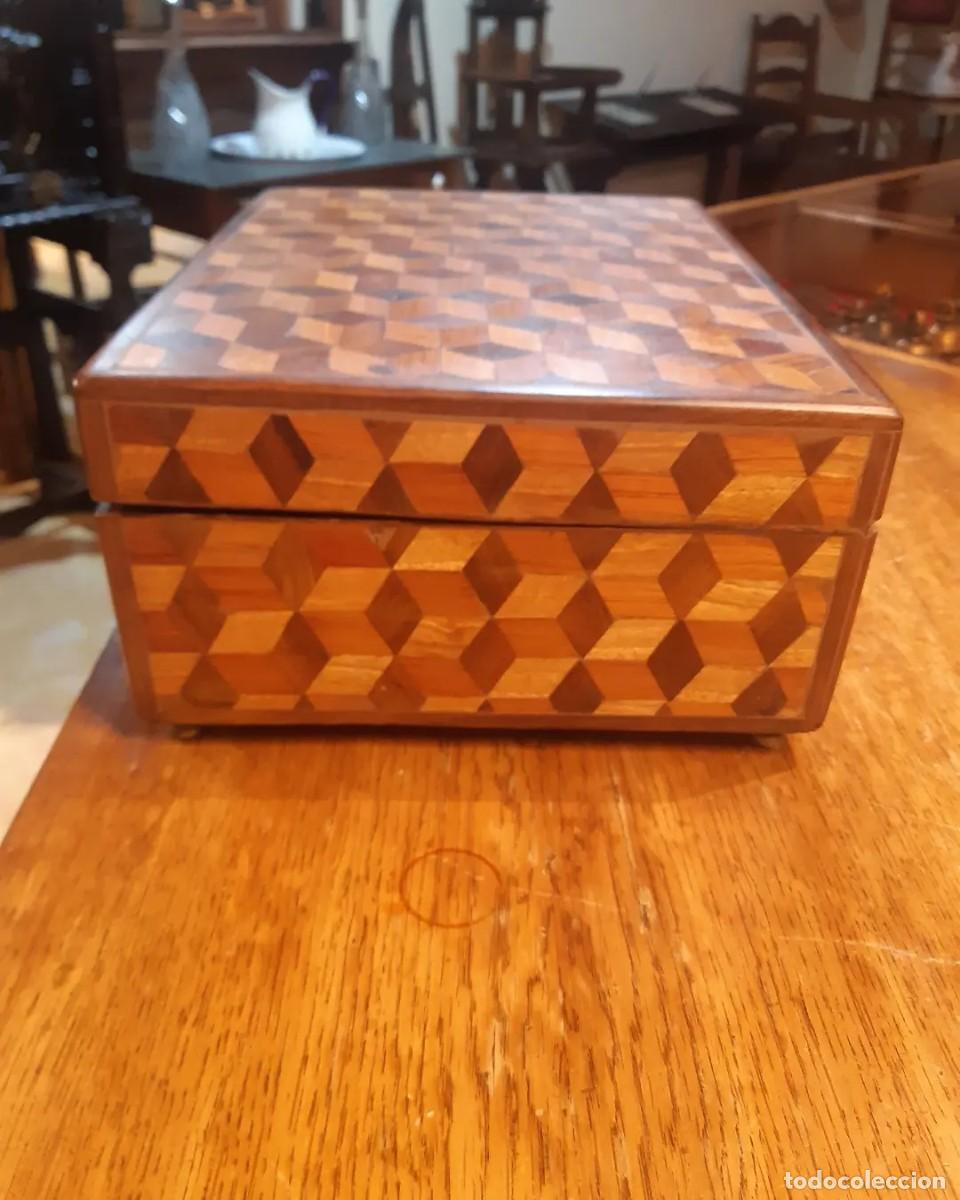 Antig&uuml;edades: CAJA/TOCADOR DE MARQUETERIA. &iexcl;&iexcl; UNA PASADA!! - Foto 5