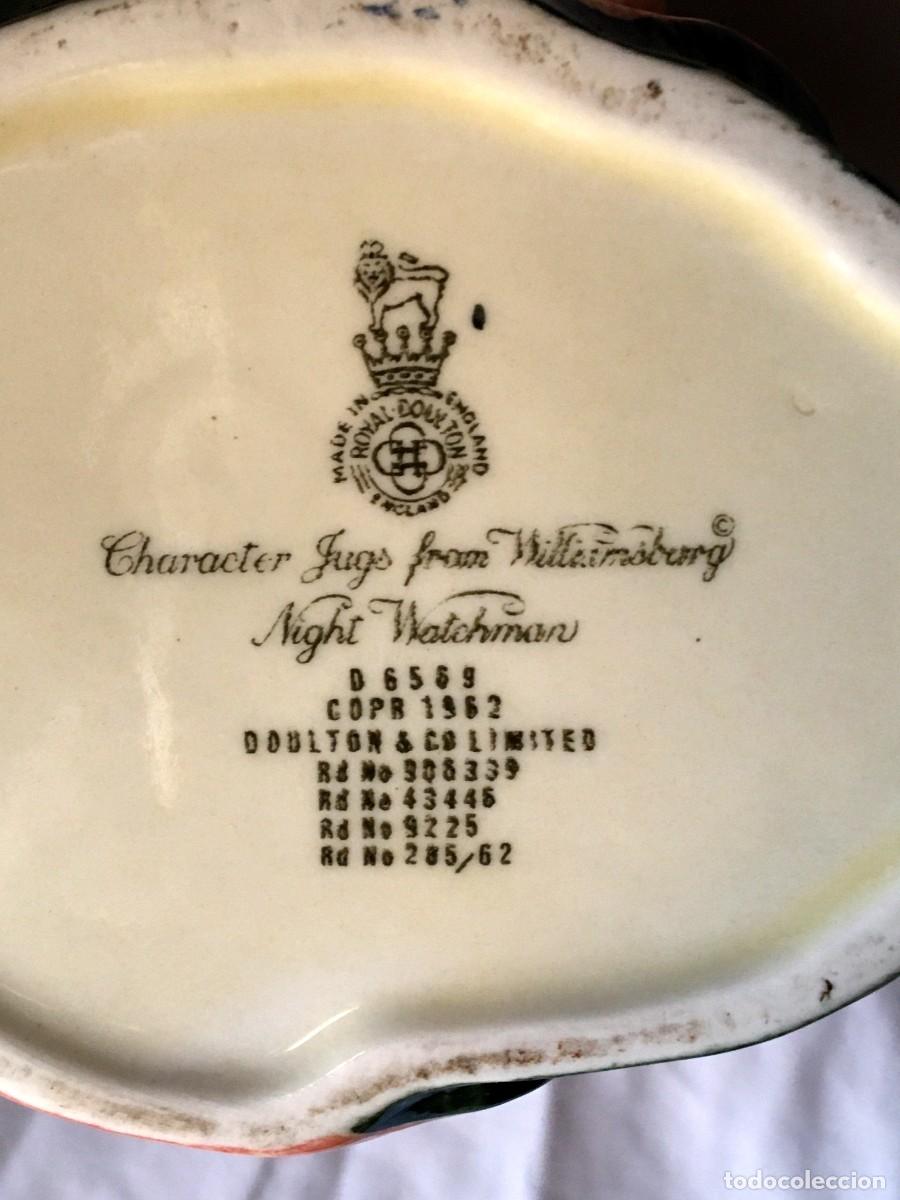 Antig&uuml;edades: Jarra de Royal Doulton D6569 - Foto 5