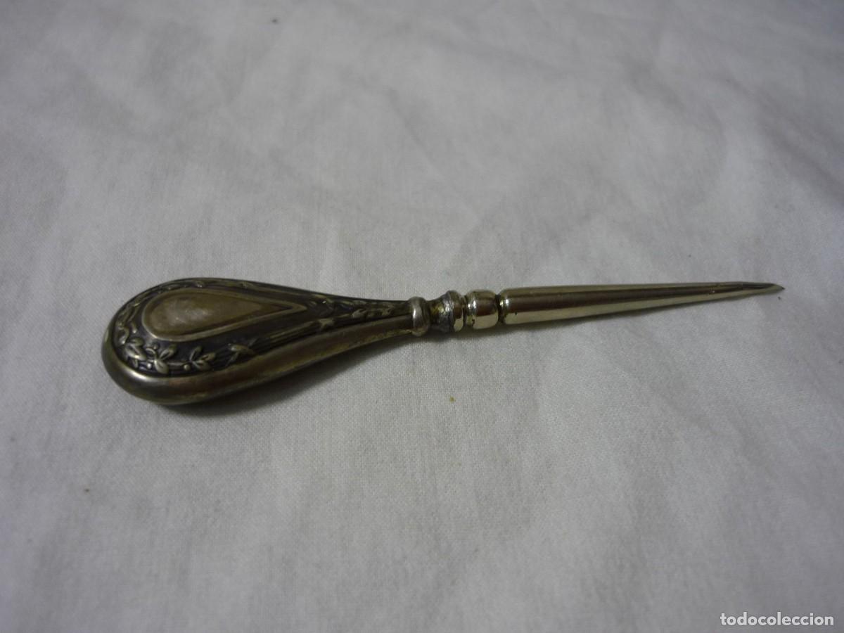 Antig&uuml;edades: Antiguo punz&oacute;n con el mango de plata - Foto 2