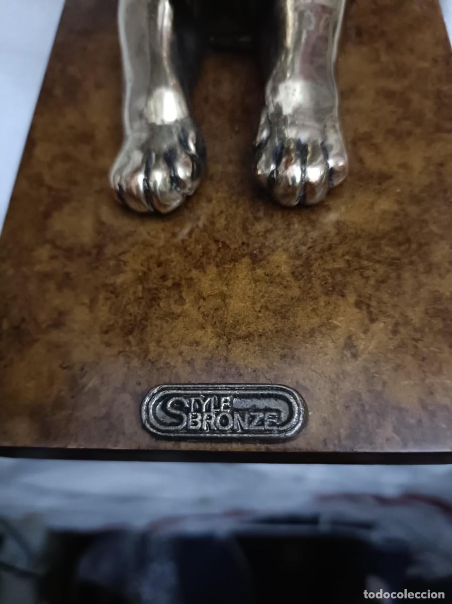 Antig&uuml;edades: Sujeta libros madera y bronce - Foto 4