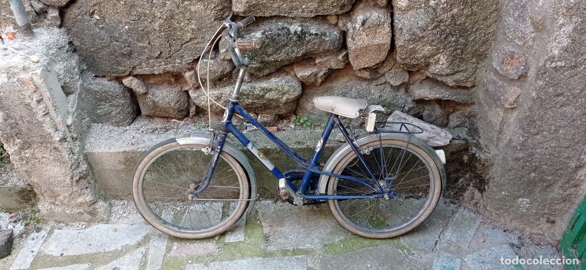 Antig&uuml;edades: 2 bicicletas de los 70 - Foto 1